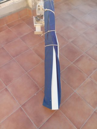 Toldo Plegable Azul y Blanco