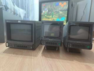 4 Monitores Sony BVM / PVM