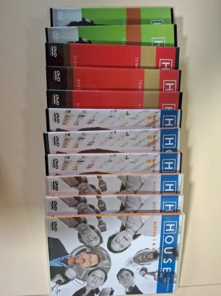 Serie House: Temporadas 1 a 4 (DVD)