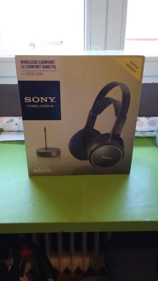 Auriculares Inalámbricos Sony MDR-RF810RK