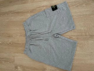 Pantalones cortos Stone Island grises