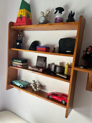 Estantería de Pared de Madera