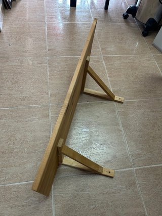 Estantería de madera
