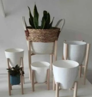 Soportes para Macetas de Madera