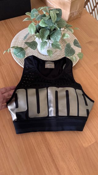Top sportivo PUMA nero