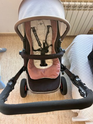 Coche de bebé Jané con trona de regalo