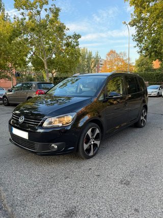 Volkswagen Touran 2013