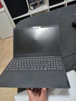 Portátil Lenovo Negro