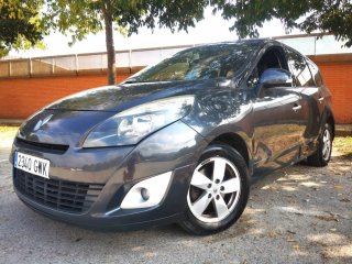 Renault Grand Scenic 2010