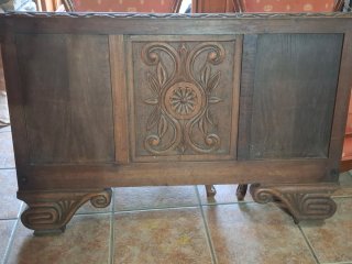 2 Cabeceros de Cama Antiguos de Madera