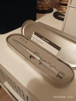 Bolígrafo Metálico NO.900 con Estuche