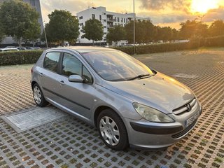 Peugeot 307 2004