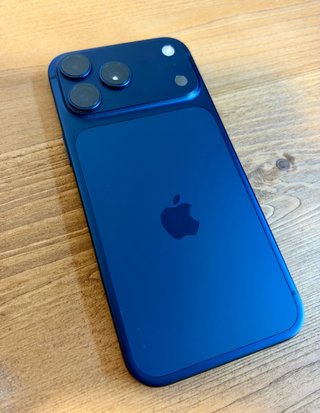 iPhone 17 Pro Max Azul