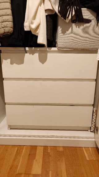 Cómoda IKEA Blanca de 3 Cajones