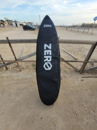 Tabla de surf 6,6 con quillas y funda incluida