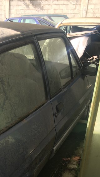 Ford Fiesta MK2. Puerta derecha.