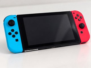 Nintendo Switch Original + Dock TV + Mandos Joy-Co