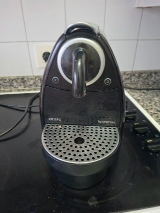 Cafetera Nespresso Krups para arreglar/piezas