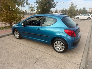 Peugeot 207 2007