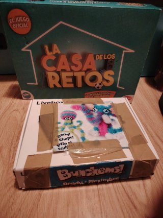 Juego La Casa de los Retos + Regalo Bunchems