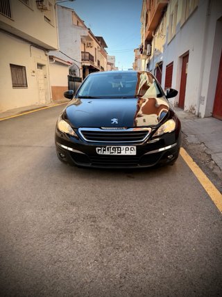 Peugeot 308 2016
