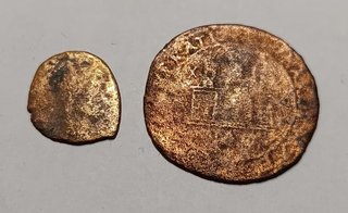 Lote 2 Monedas Antiguas Romana y Medieval