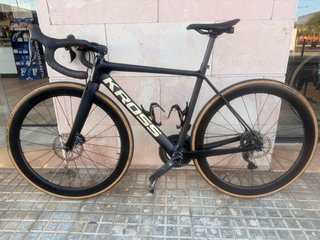 Bicicleta de Carretera kross ultegra Di2.