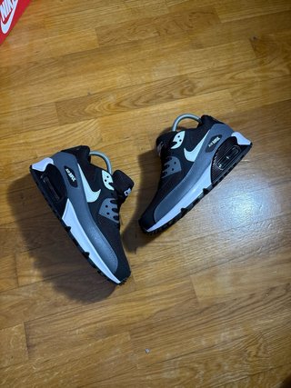 Zapatillas Nike Air Max 90 negro blanco y gris