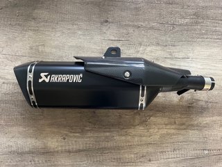 Tubo Escape Slip-On Honda X-ADV y Forza 750 Negro
