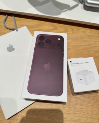 Nuevo iPhone 18 Pro Max 2TB Burdeos