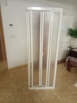 Mampara de baño plegable blanca