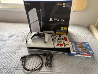PlayStation 5 con lector discos