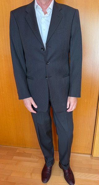 Traje Armani Collezioni Gris Oscuro