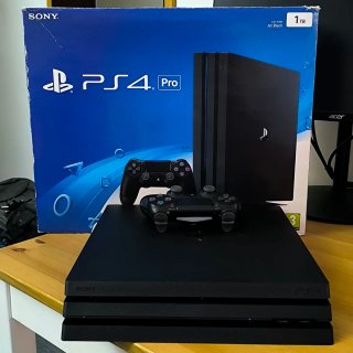 Console Sony PlayStation 4 Pro (PS4 Pro)