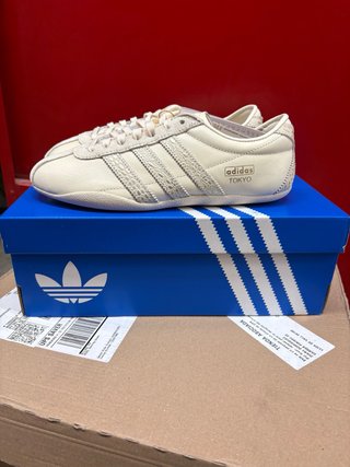 Adidas Tokyo W crema – KJ7551 – Talla 40 – Nuevas