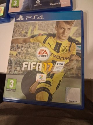 FIFA 17 (PlayStation 4)