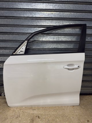 Puerta Delantera Izquierda Kia Carens 2018