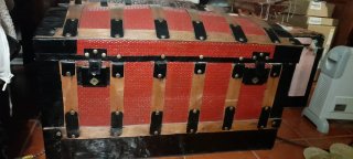 Baúl de madera estilo rústico