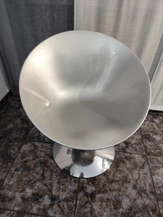 Sillón Giratorio Futurista Blanco