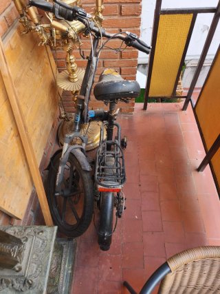 Bicicleta eléctrica plegable