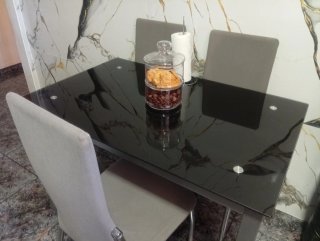 Mesa de Comedor de Cristal Negra