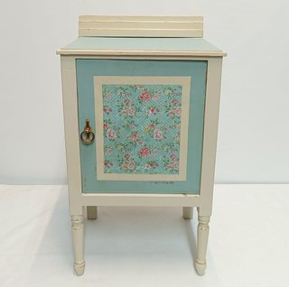 Mesita de noche vintage shabby chic