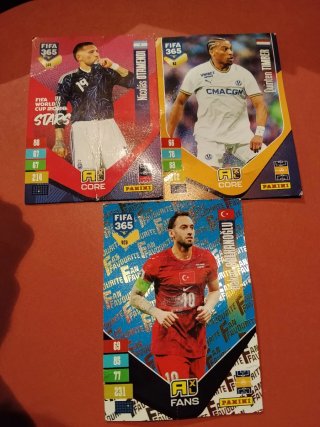 3 Cromos Panini FIFA 365