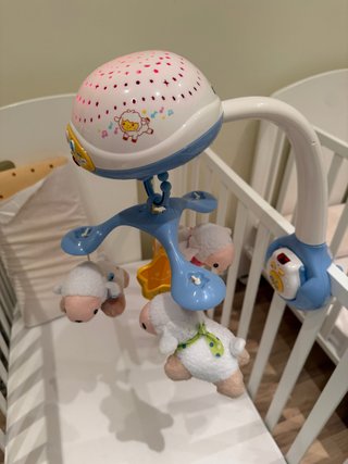 Mobile per culla con luci e musica