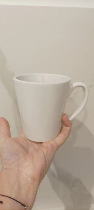Tazas de cerámica blancas