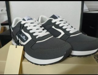 Zapatillas Ellesse Gris y Blanco