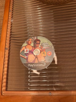 Grand Theft Auto: Vice City Stories (PS2)