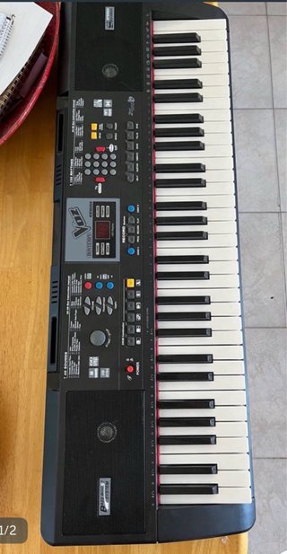 Tastiere elettroniche musicali