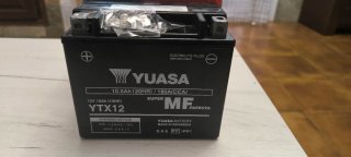 Batería de Moto Yuasa YTX12