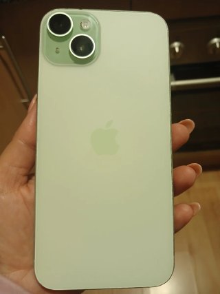 iPhone 15 Plus Verde